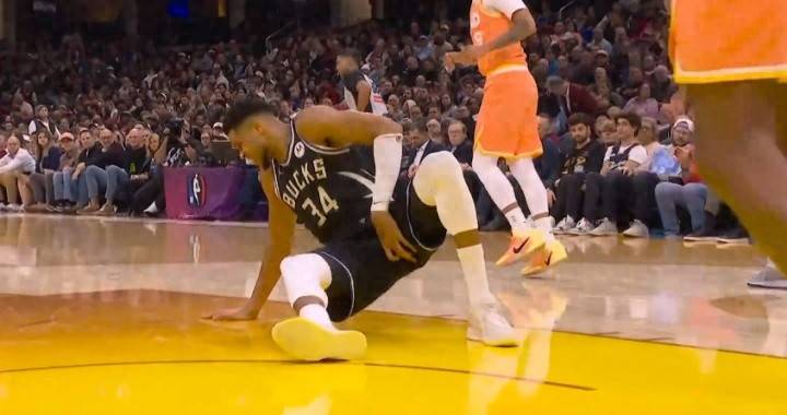 社区盾赛后再迎强敌;上海申花伤情更新;主帅态度:更衣室稳定;训练强度明显提升的简单介绍 社区盾赛后再迎强敌;上海申花伤情更新;主帅态度:更衣室稳定;训练强度明显提升的简单介绍