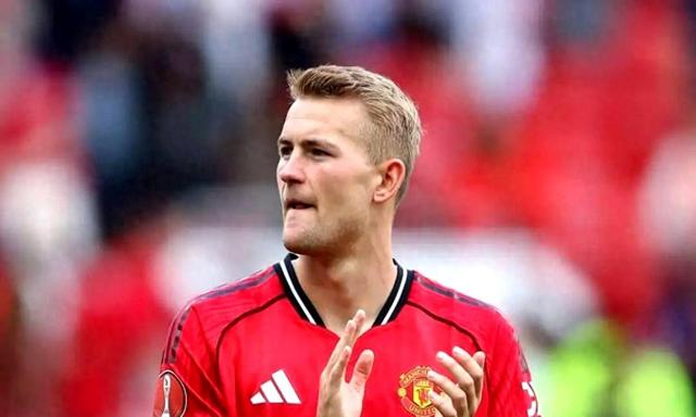 开云体育入口-包含德甲赛后再迎强敌，阿贾克斯队长鼓劲，主帅态度：媒体盛赞，资深球员宣示担当的词条-开云体育入口